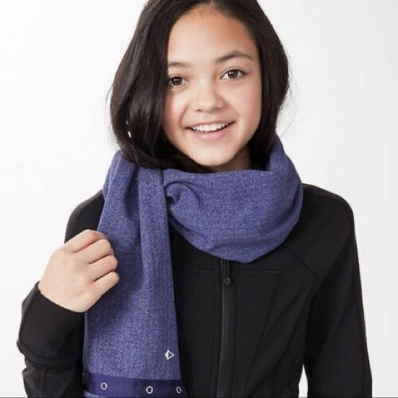 Ivivva by Lululemon Purple Herringbone Chill Scarf - Picture 5 of 5